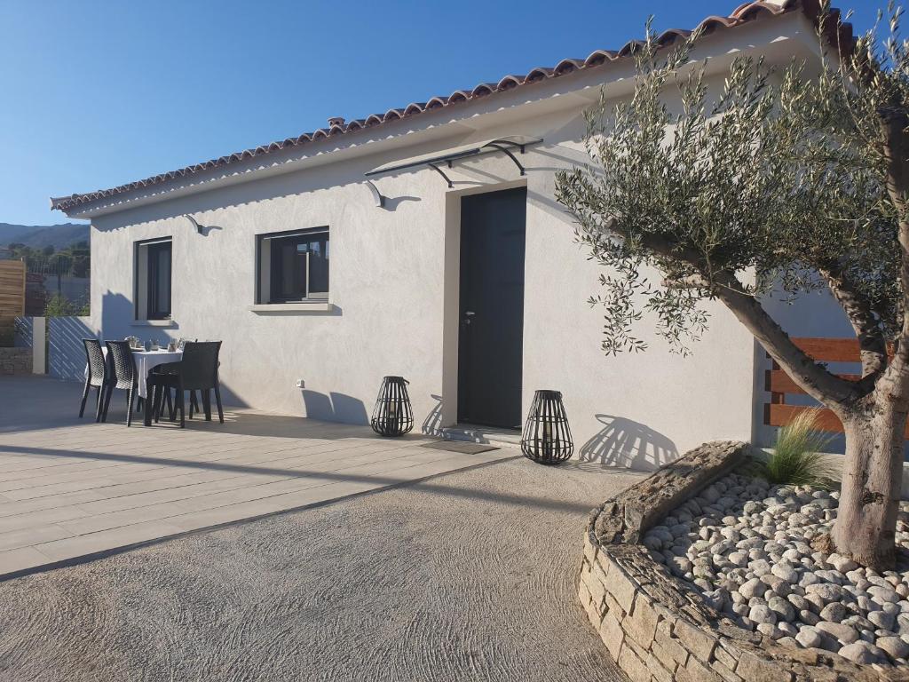 Studio Bandol avec place de parking 83150 Bandol