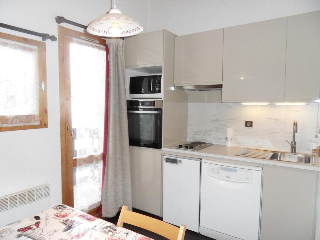 Appartement Studio Belle Plagne, 1 pièce, 2 personnes - FR-1-181-2236 Belle Plagne BAS 73210 La Plagne Tarentaise