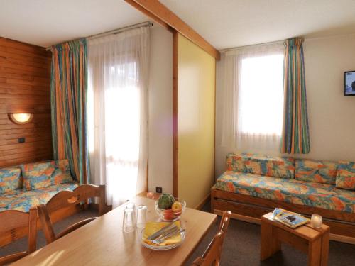 Studio Belle Plagne, 1 pièce, 4 personnes - FR-1-181-2251