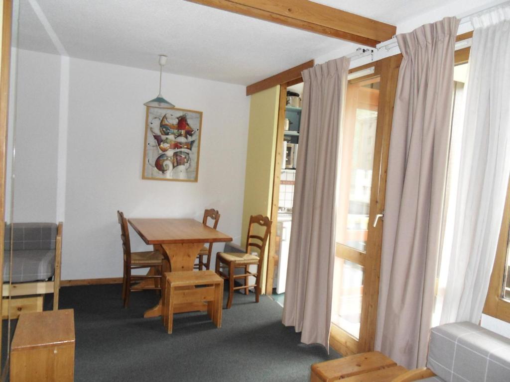 Appartement Studio Belle Plagne, 1 pièce, 4 personnes - FR-1-181-2669 Belle Plagne BAS 73210 La Plagne Tarentaise