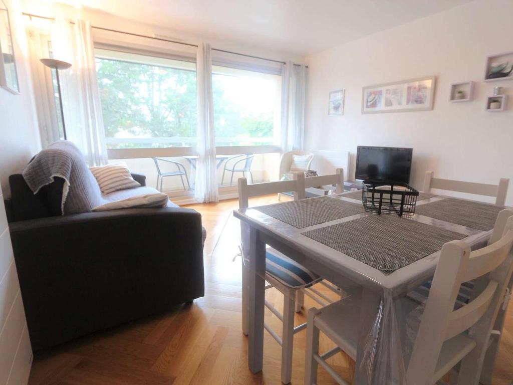Studio Bénodet, 1 pièce, 2 personnes - FR-1-481-120 4 rue de Kersalé Bâtiment Iroise - 2ème étage, 29950 Bénodet