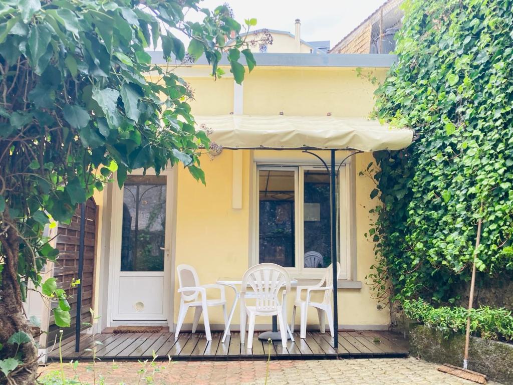 STUDIO BERTHOLLET 24 au coeur d'Aix les Bains 24 18 Boulevard Berthollet, 73100 Aix-les-Bains