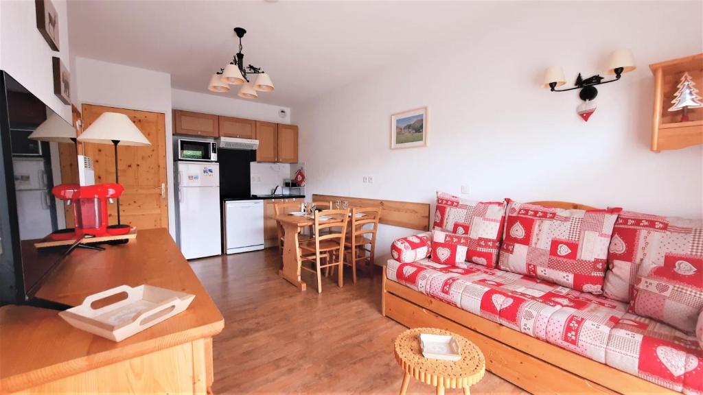 Studio BLEU, Neuf, classé 3 étoiles, Clim, Wifi, Lave-linge, Lit King Size, au calme et à 800m des plages de Valras Plage