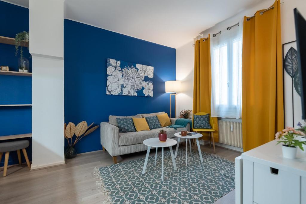 Appartement studio blue confort , proche gare part dieu 52 Avenue Marc Sangnier 69100 Villeurbanne