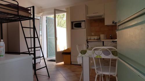 Studio bord de plage Cala Bianca