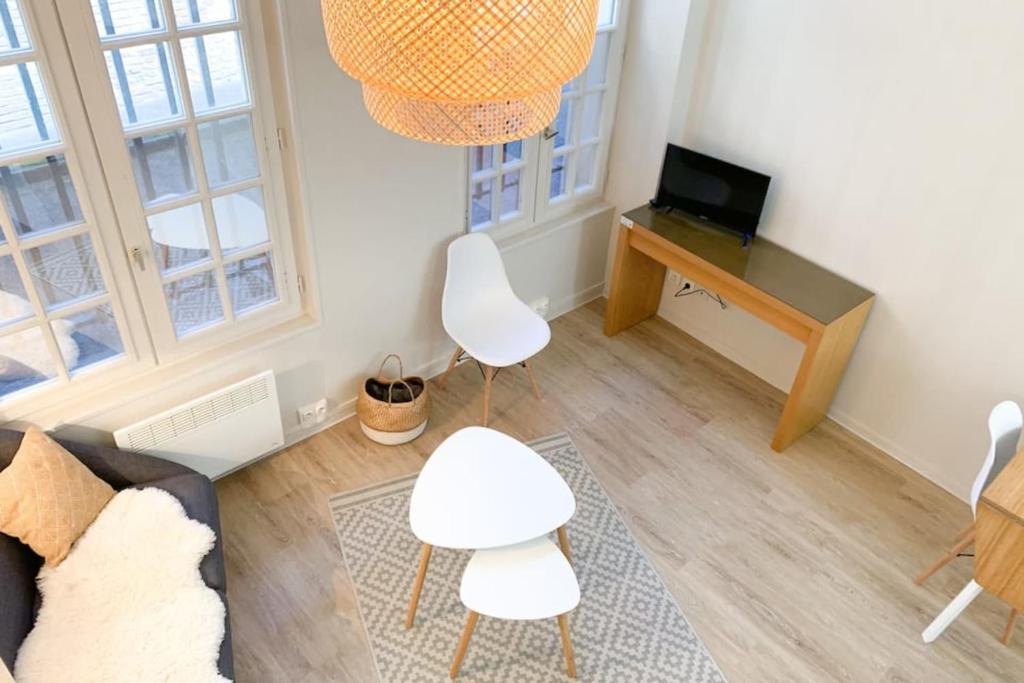 STUDIO BORDEAUX