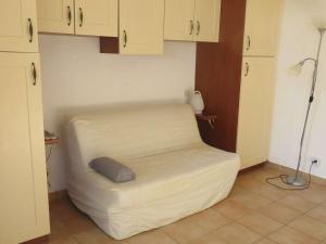 Studio Bormes-les-Mimosas, 1 pièce, 4 personnes - FR-1-610-41