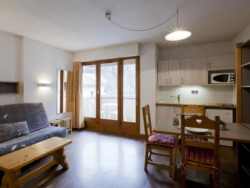 Appartement Studio Brides-les-Bains, 1 pièce, 2 personnes - FR-1-512-184 Esplanade des Thermes 73570 Brides-les-Bains