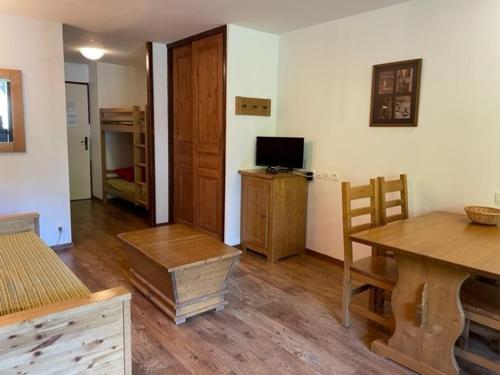 Studio Brides-les-Bains, 1 pièce, 2 personnes - FR-1-512-260