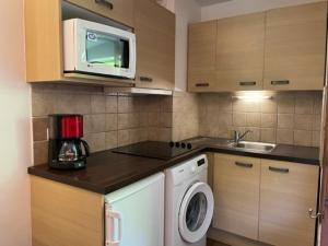 Studio Brides-les-Bains, 1 pièce, 2 personnes - FR-1-512-260