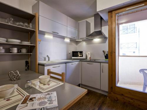 Studio Brides-les-Bains, 1 pièce, 4 personnes - FR-1-512-122