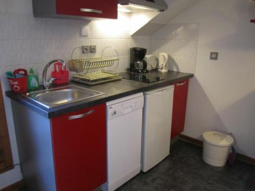 Studio Brides-les-Bains, 1 pièce, 4 personnes - FR-1-512-187