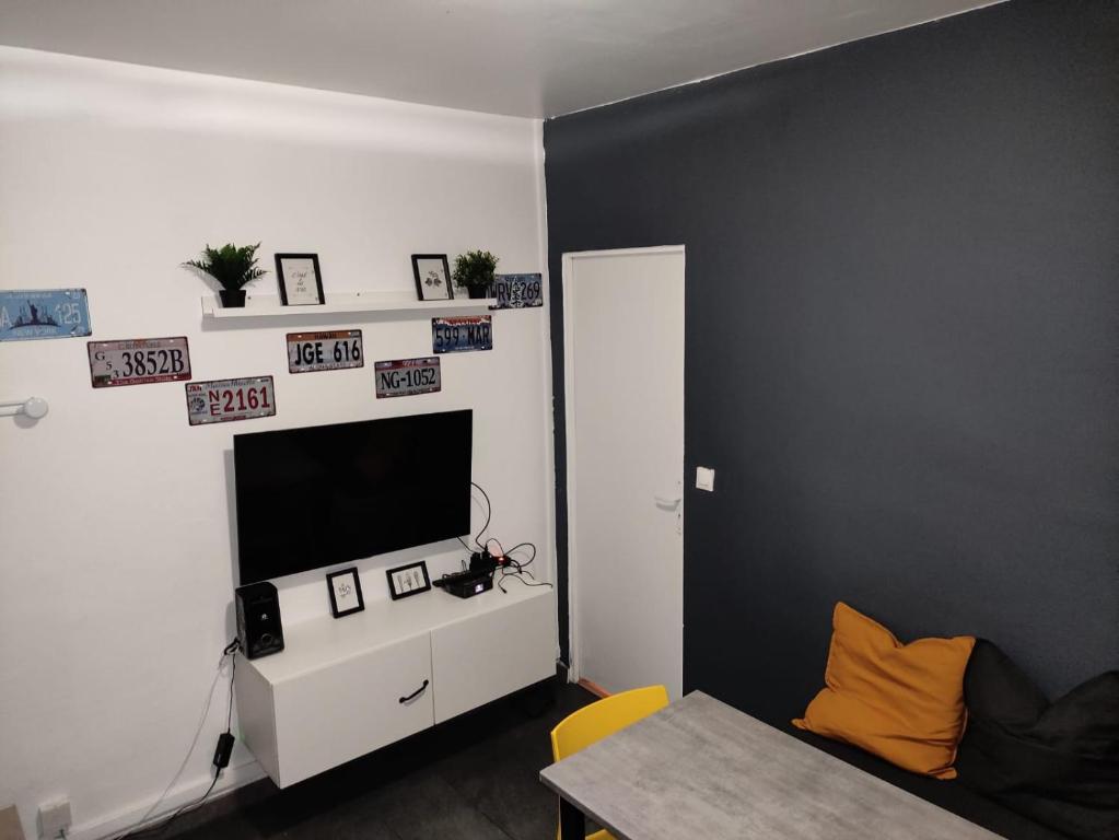 Studio Brides-les-Bains, 1 pièce, 4 personnes - FR-1-512-227