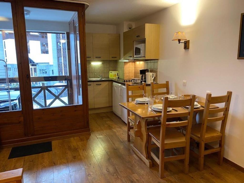 Studio Brides-les-Bains, 1 pièce, 4 personnes - FR-1-512-252 Rue Aristide Briand, 73570 Brides-les-Bains