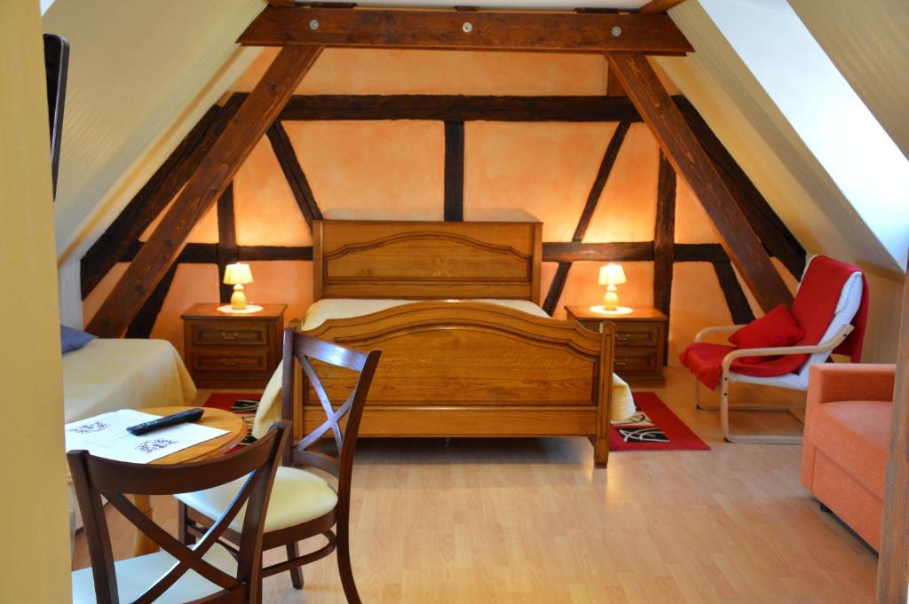 Studio Brides-les-Bains, 1 pièce, 4 personnes - FR-1-512-3