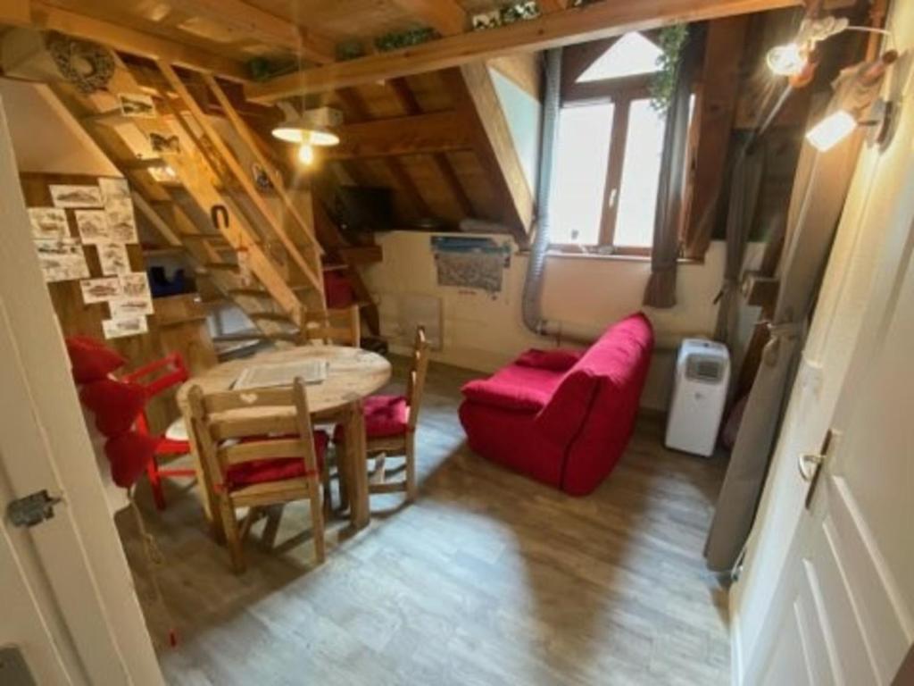 Appartement Studio Brides-les-Bains, 1 pièce, 4 personnes - FR-1-512-56 Allée de la Source 73570 Brides-les-Bains