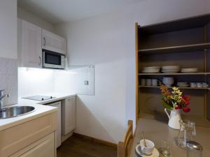 Appartement Studio Brides-les-Bains, 1 pièce, 4 personnes - FR-1-512-82 Esplanade des Thermes 73570 Brides-les-Bains Rhône-Alpes