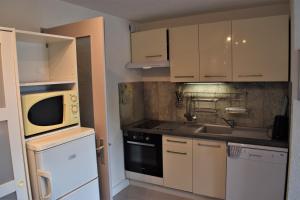 studio cabine 100m plage