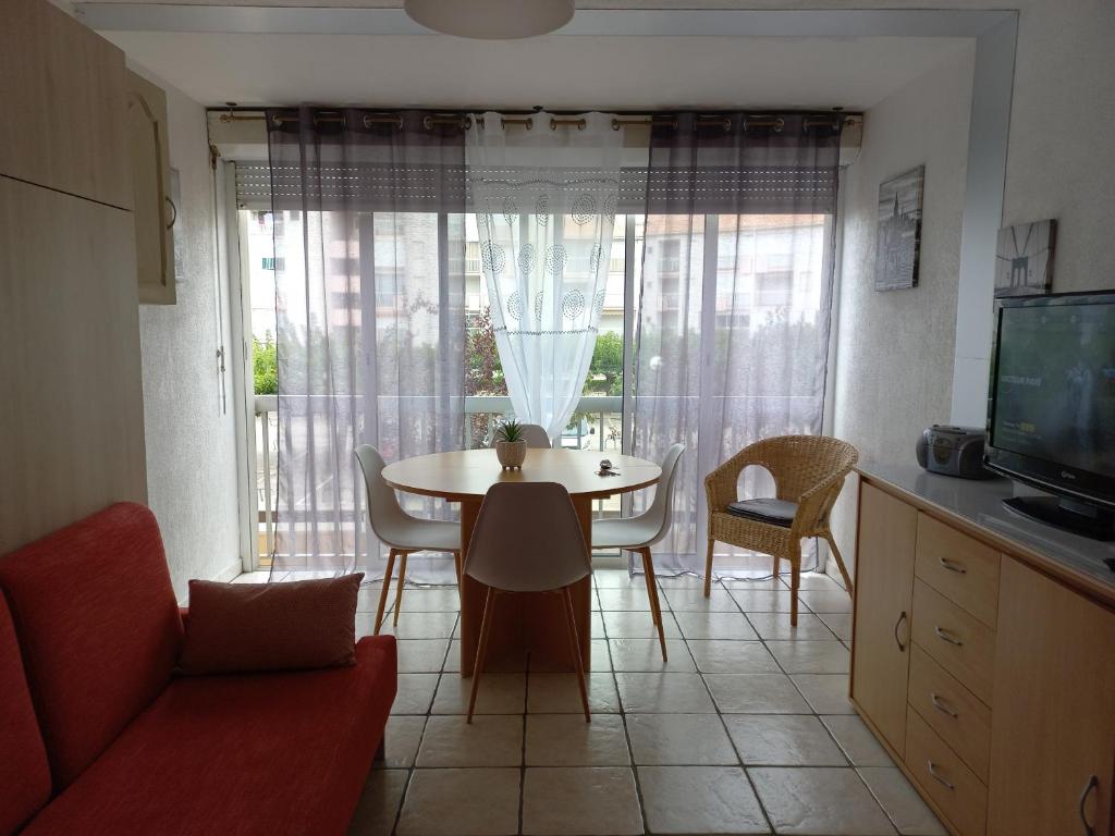 Studio cabine 4 personnes avec place de parking Palais de la Mer du Palais de la Mer, Victoria, 417, 30240 Le Grau-du-Roi