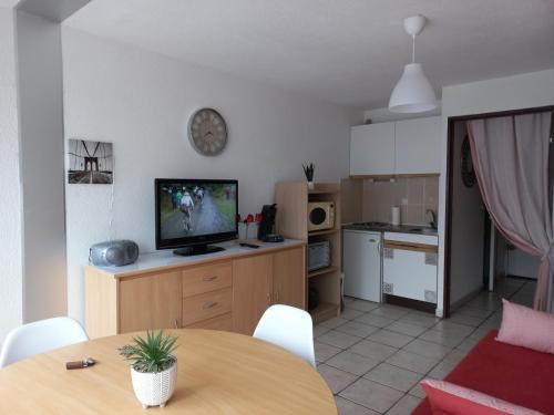 Studio cabine 4 personnes avec place de parking Palais de la Mer
