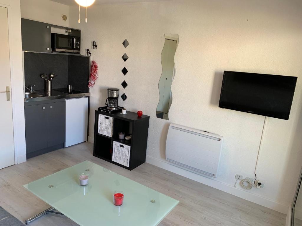 Studio cabine au Grau du roi à 3min à pied de la plage Résidence Los Amigos II Avenue du Palais de la Mer, 30240 Le Grau-du-Roi