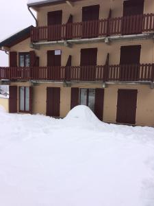 Appartement Studio cabine Ax les 3 domaines 12 Rue des Campels 09110 Ax-les-Thermes Midi-Pyrénées