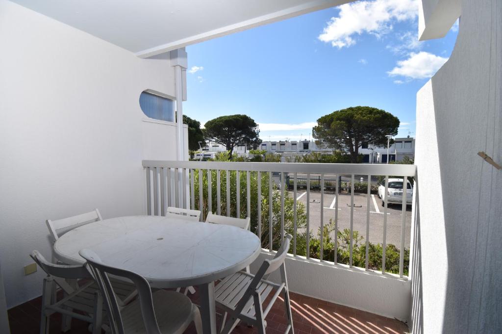Studio cabine Croisière Port Camargue 18 Route des Marines, 30240 Le Grau-du-Roi