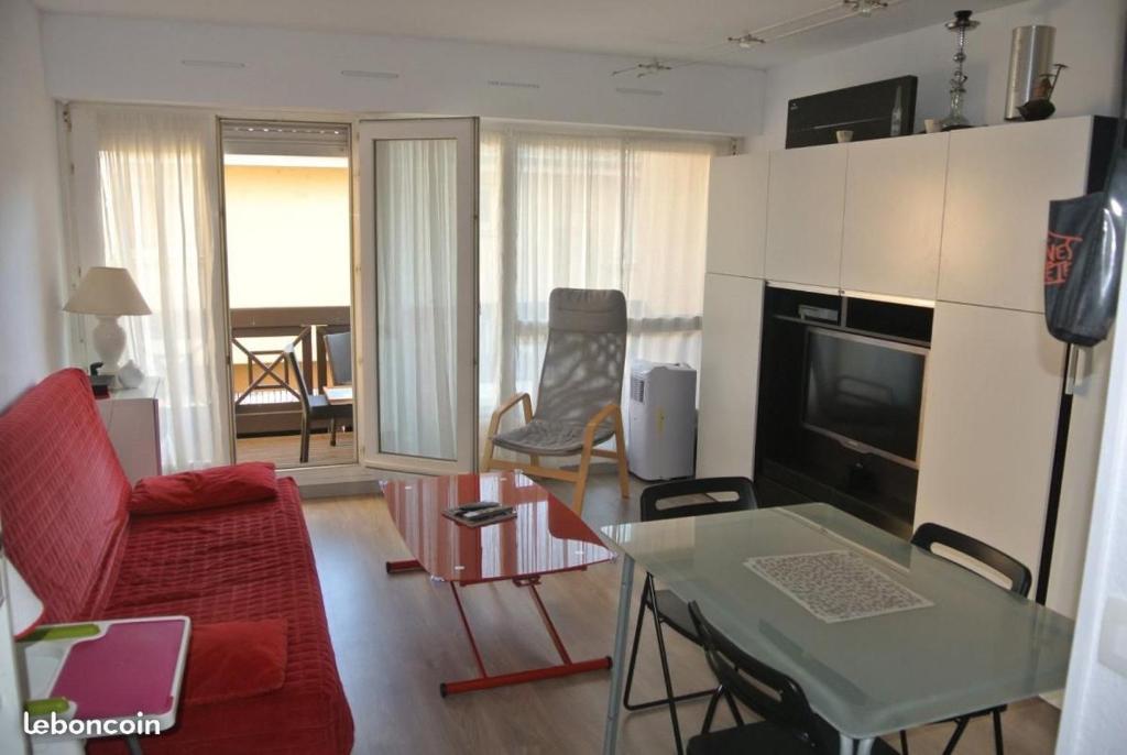 Appartement Studio cabine hyper centre Andernos parking privé plage 300m 21 Avenue Pasteur 33510 Andernos-les-Bains