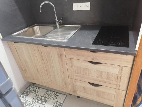 Studio cabine valras plage 300m de la mer
