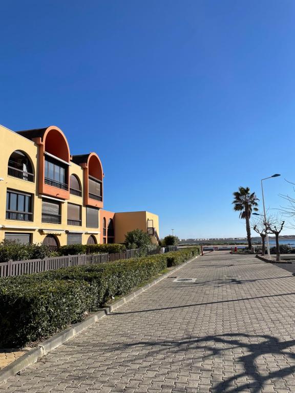 Studio cabine Vue sur piscine et Plage du Grazel 4 personnes 4AMA123 BOULEVARD DE PECH MAYNAUD - BAT E2, 11430 Gruissan