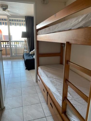 Studio cabine Vue sur piscine et Plage du Grazel 4 personnes 4AMA123