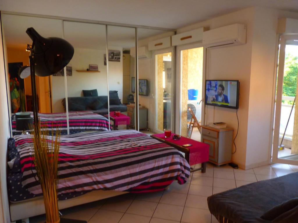 Appartement studio cagnes sur mer 17 Avenue de la Serre 06800 Cagnes-sur-Mer