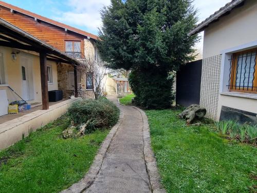 Studio calme avec jardin