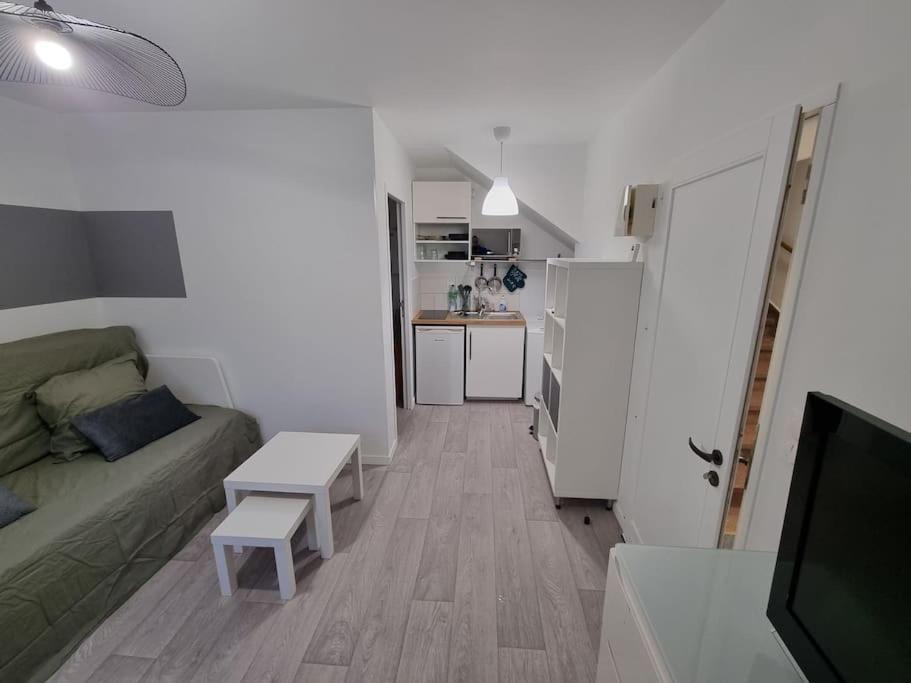 Appartement Studio calme et tout neuf proche du centre Rdc 3 84 Rue de Blanzat 63100 Clermont-Ferrand