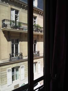 Studio Calme Pres Des Champs Elysees