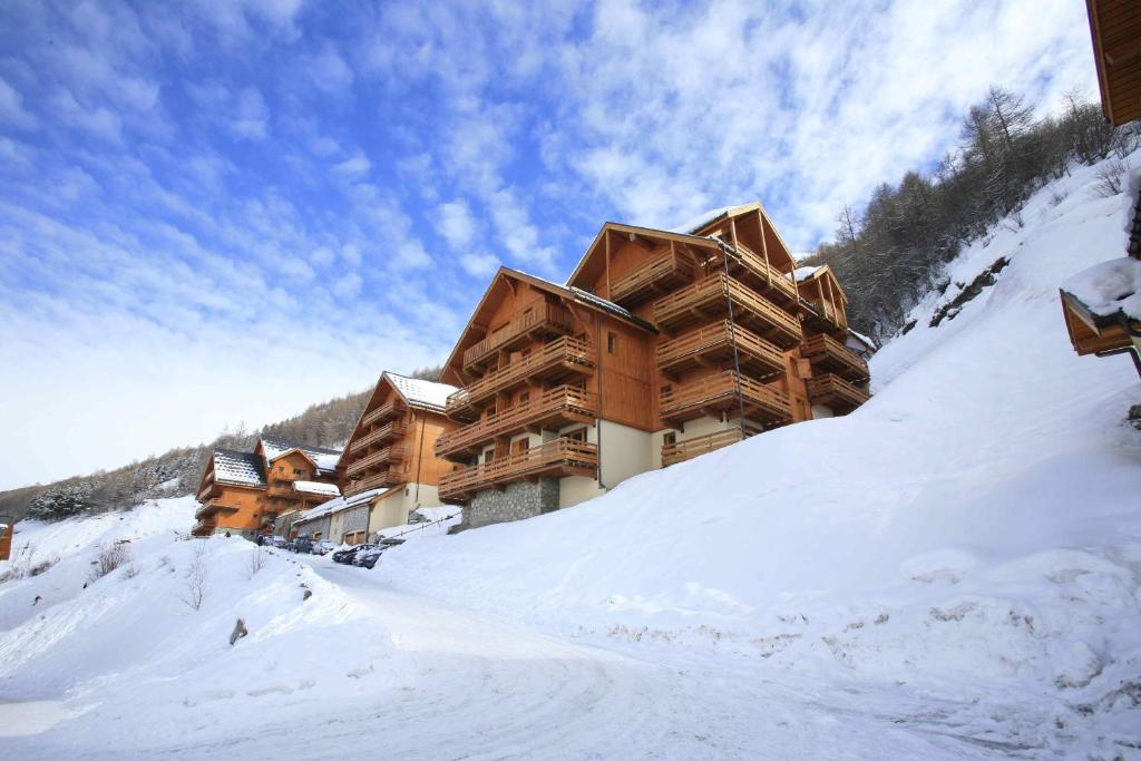 Studio Cambo-les-Bains, 1 pièce, 2 personnes - FR-1-495-100 64250 Cambo-les-Bains