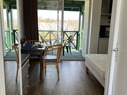 Studio Cambo-les-Bains, 1 pièce, 2 personnes - FR-1-495-98