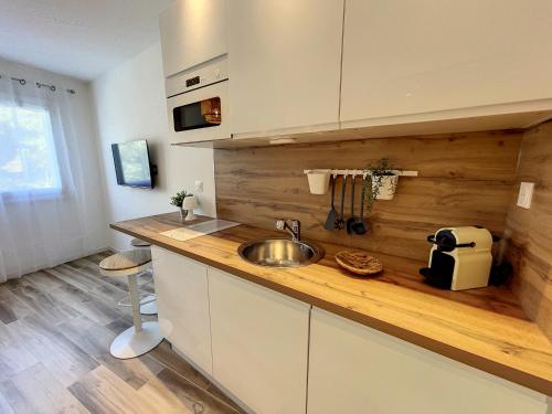 Studio Cannes, 1 pièce, 2 personnes - FR-1-470-61