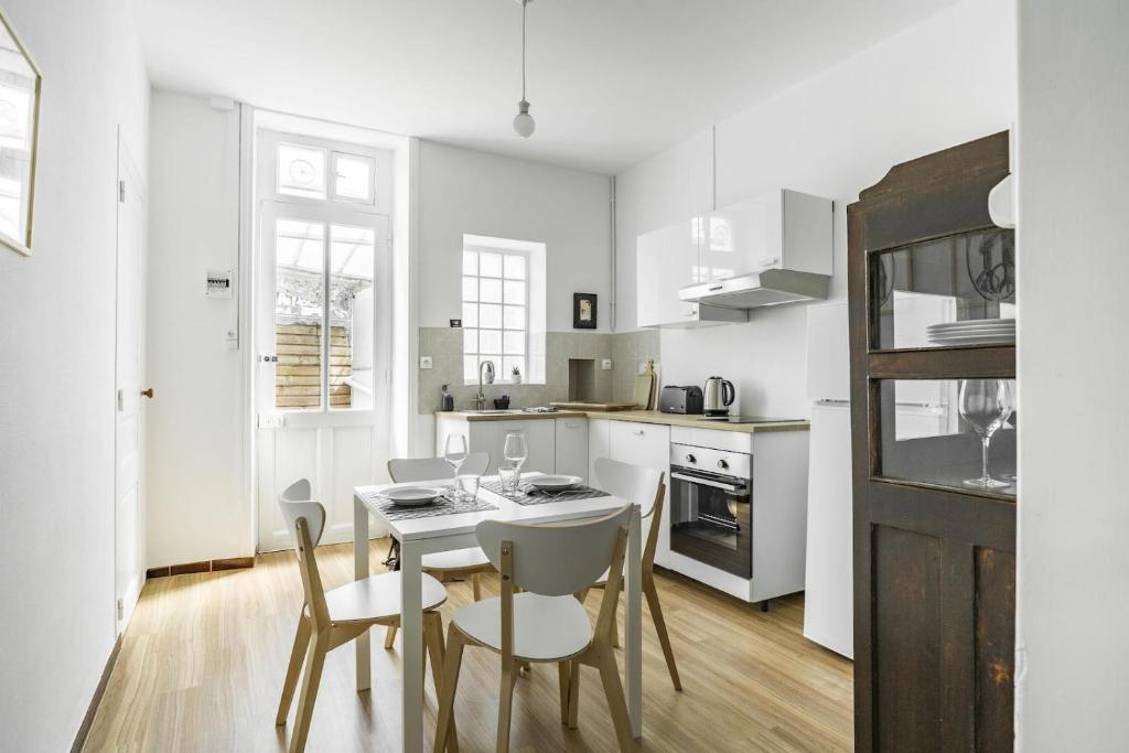 Studio Cap d'Agde, 1 pièce, 2 personnes - FR-1-702-25
