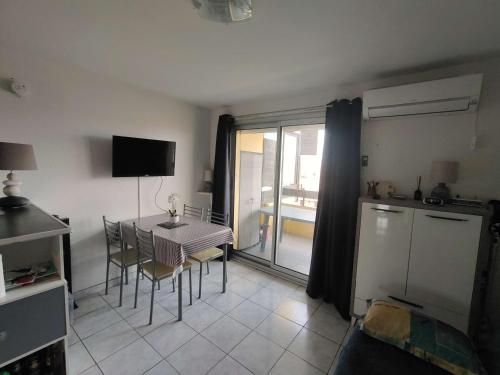 Studio Cap d'Agde, 1 pièce, 4 personnes - FR-1-607-154