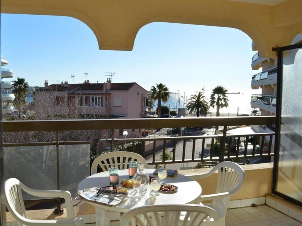 Studio Cap d'Agde, 1 pièce, 4 personnes - FR-1-607-81