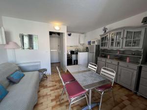 Studio Cap d'Agde, 1 pièce, 4 personnes - FR-1-702-13