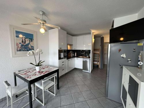Studio Cap d'Agde, 1 pièce, 4 personnes - FR-1-702-34