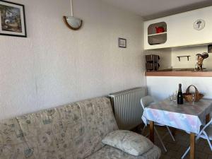 Studio Cap d'Agde, 1 pièce, 4 personnes - FR-1-702-44