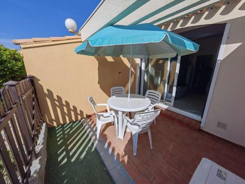 Studio Cap d'Agde, 2 pièces, 4 personnes - FR-1-607-143