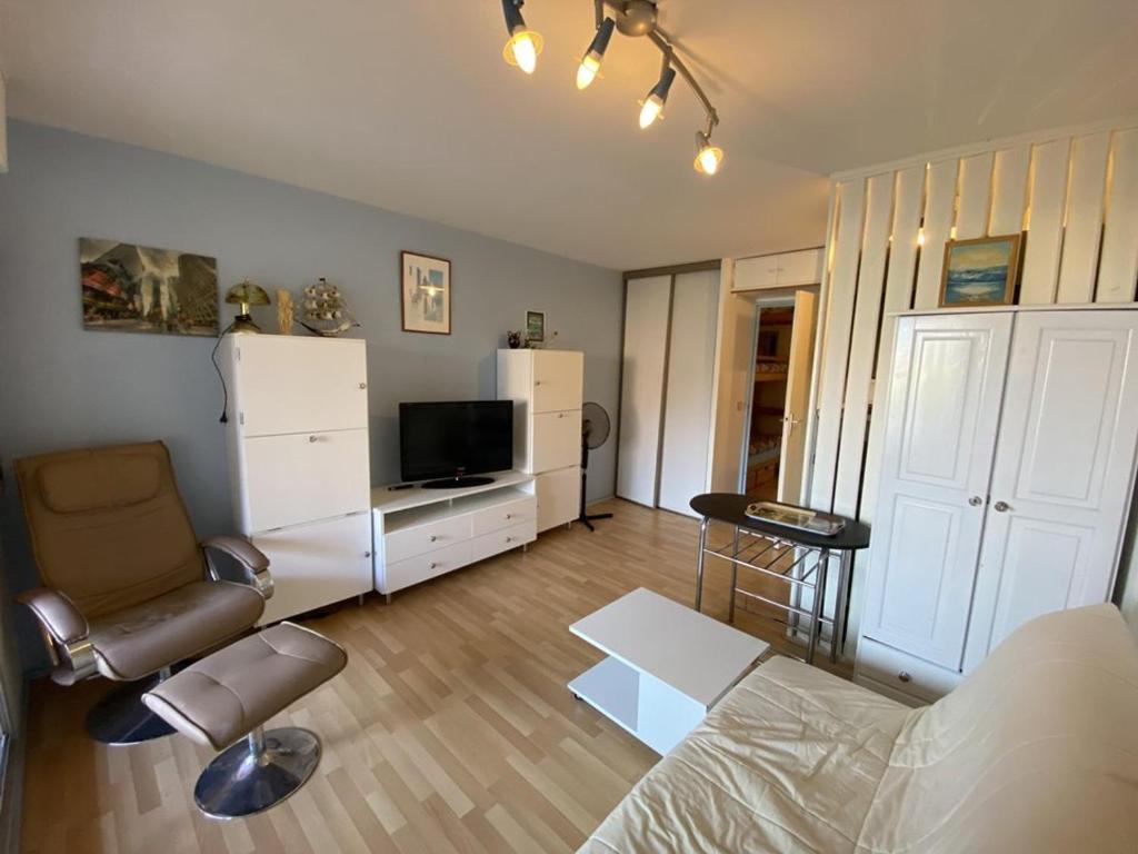 Appartement Studio Capbreton, 1 pièce, 4 personnes - FR-1-413-203 Avenue Notre Dame, Bat. B, apt. 130 Rés. Notre Dame du Port 40130 Capbreton