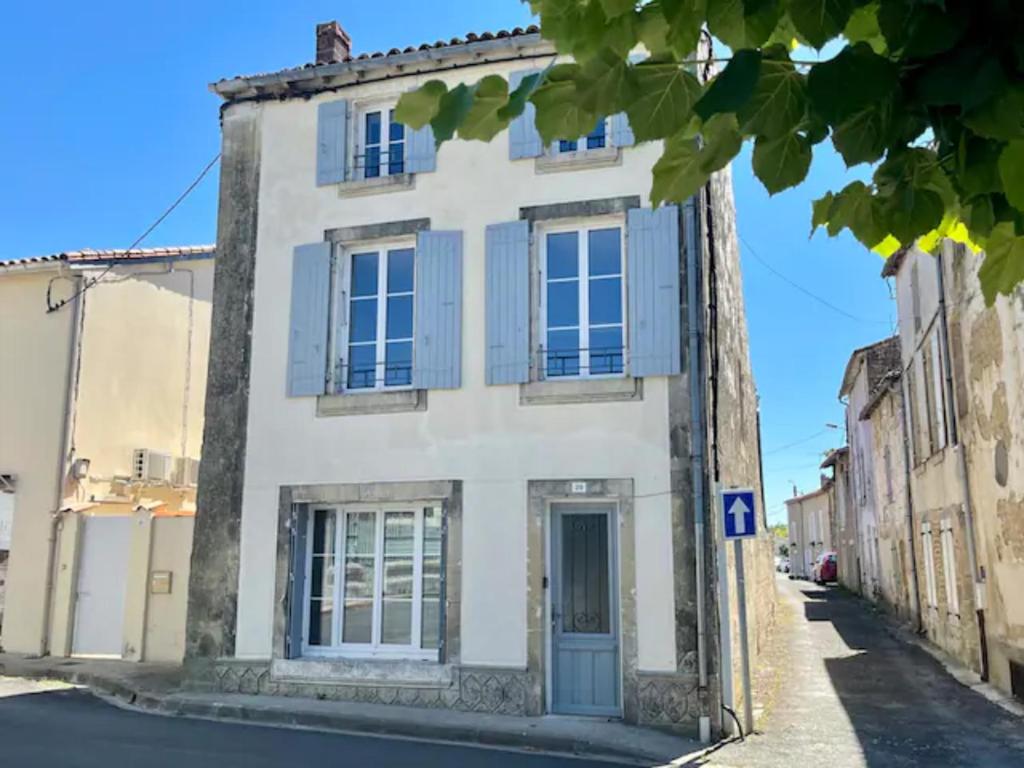 Studio Carnon, plage, port et commerces à 2 pas