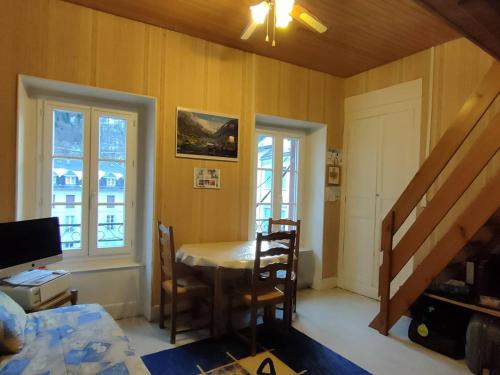 Studio Cauterets, 1 pièce, 2 personnes - FR-1-234-273