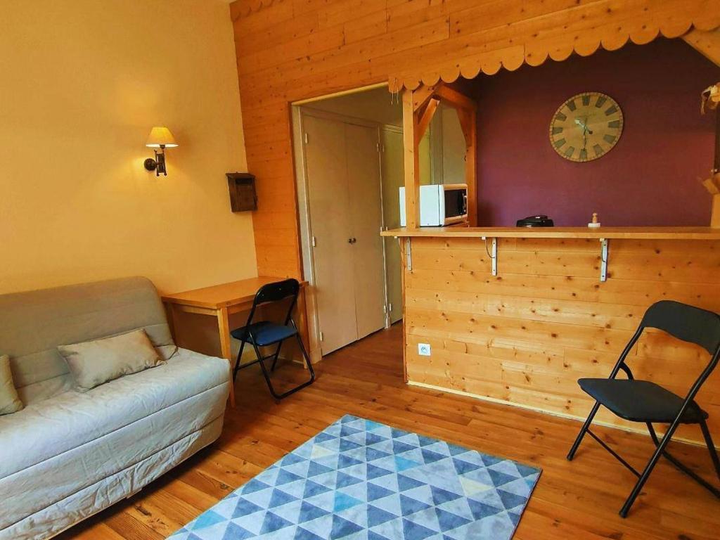 Appartement Studio Cauterets, 1 pièce, 2 personnes - FR-1-234-281 2 Boulevard Latapie- Flurin 65110 Cauterets