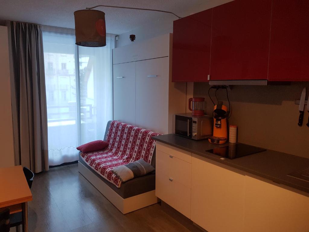 Appartement Studio Cauterets Résidence le Lys 16 rue Latapie-Flurin, appart 108 65110 Cauterets